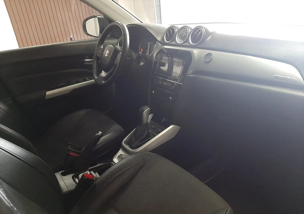 Suzuki Vitara cena 38900 przebieg: 172000, rok produkcji 2016 z Płock małe 46